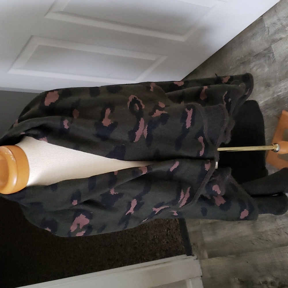 Elietian Women's Camo Wrap Sweater Size One Size